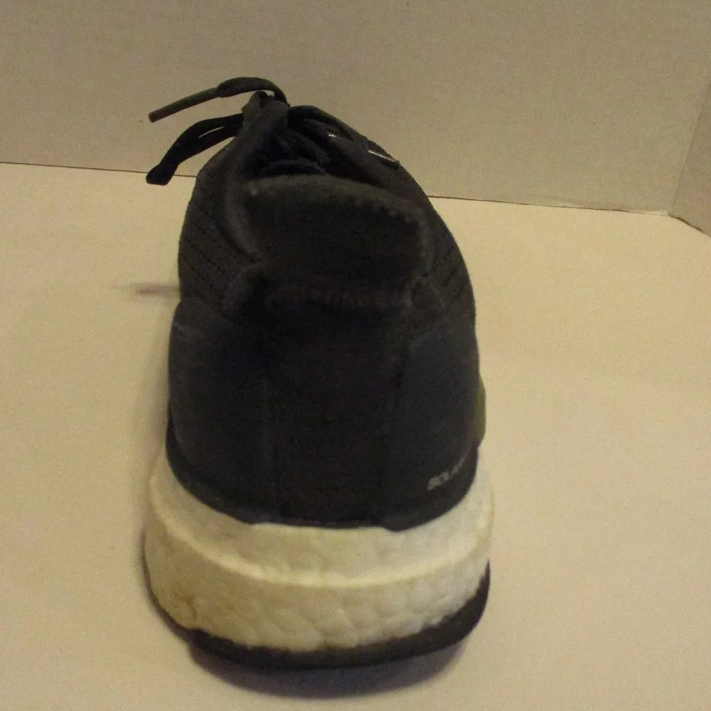 Adidas Solar Boost Shoes Woman Size 7 Gray White Athletic Outdoors Fun Shoes